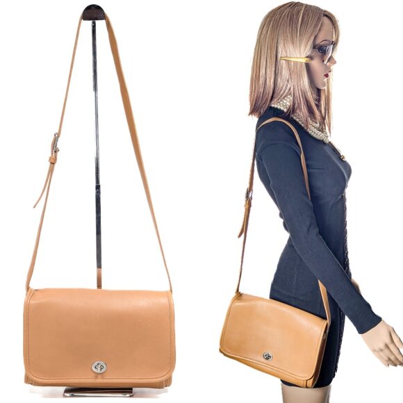 COACH Made in USA Legacy City Glove-tanned  Leather Bag - Picture 2 of 15